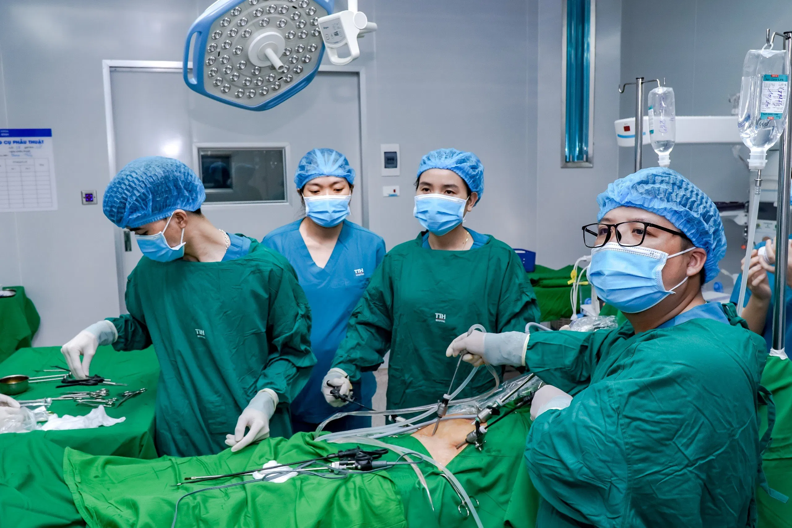 Biến chứng của u nang buồng trứng Biến chứng của u nang buồng trứng